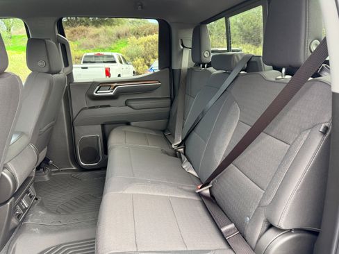 New 2026 Chevrolet Silverado 1500 LT image 8