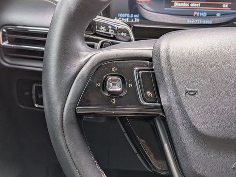 Used 2023 Lincoln Corsair AWD w/ Towing Package image 19