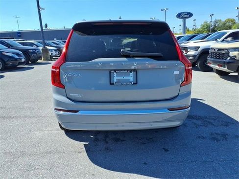 Used 2024 Volvo XC90 T8 Ultimate image 5