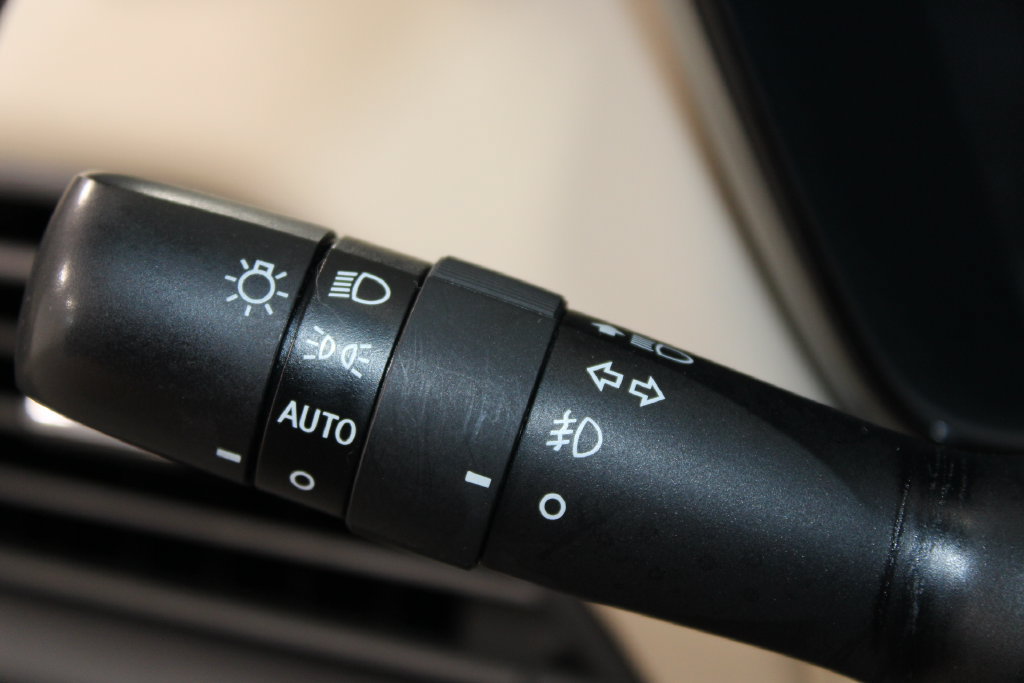 Used 2021 Subaru Outback Premium AWD/4WD image 33