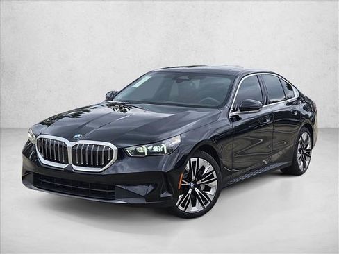 New 2026 BMW 530i w/ Premium Package image 1