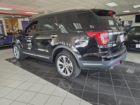 Used 2018 Ford Explorer Limited AWD/4WD image 6