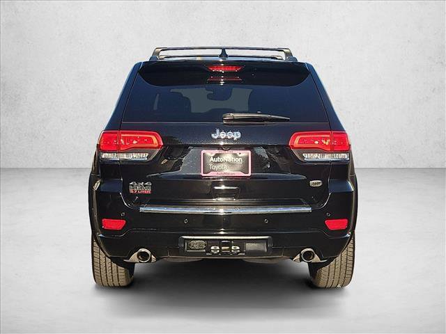 Used 2020 Jeep Grand Cherokee Overland AWD/4WD image 12