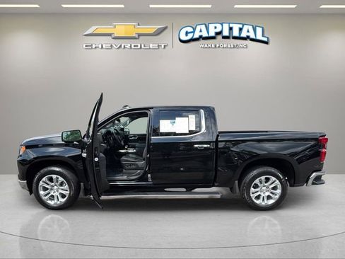 Used 2023 Chevrolet Silverado 1500 LTZ w/ LTZ Premium Package AWD/4WD image 9