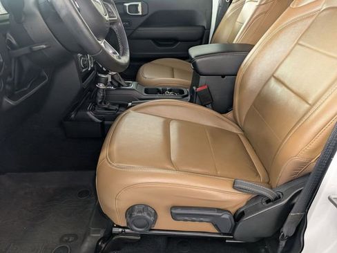 Used 2023 Jeep Wrangler Unlimited Sahara w/ Cold Weather Group image 12