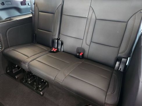 New 2026 Chevrolet Suburban High Country image 67