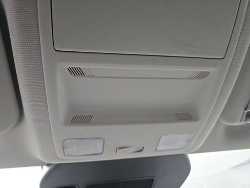 Used 2022 Ford Escape SE image 43