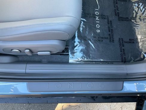 Used 2025 Hyundai Ioniq 5 SEL image 63