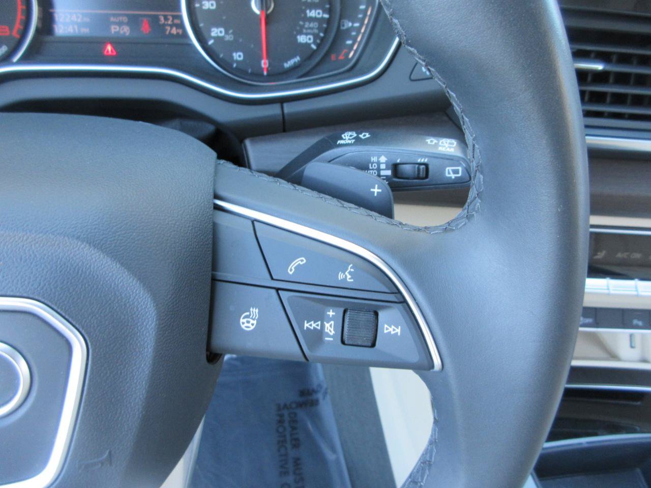Used 2023 Audi Q5 2.0T Premium w/ Convenience Package AWD/4WD image 55