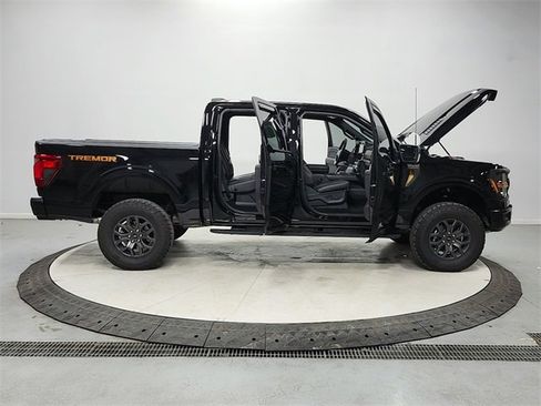 Used 2025 Ford F150 Tremor w/ Mobile Office Package image 16