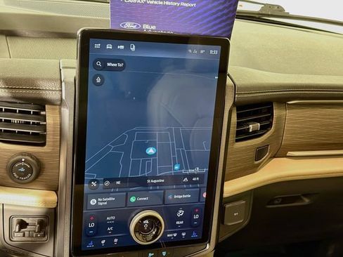 Certified 2023 Ford Expedition Max Limited RWD image 16