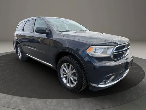 Used 2018 Dodge Durango SXT w/ Quick Order Package 2BB image 3