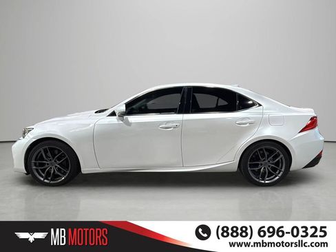 Used 2019 Lexus IS 300 RWD image 2