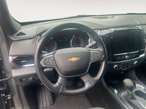 Used 2023 Chevrolet Traverse LT AWD/4WD image 13
