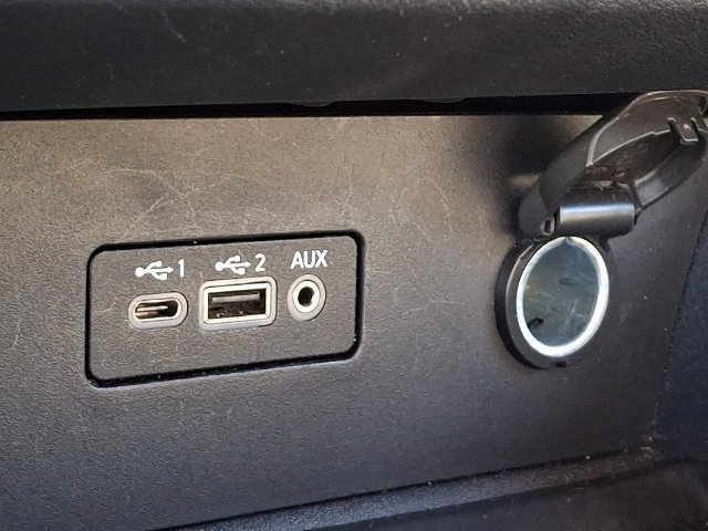 Used 2025 Nissan Altima 2.5 SV FWD image 23