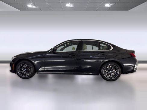 Used 2025 BMW 330i Sedan w/ Convenience Package image 2