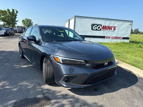 Used 2024 Honda Civic Touring image 13