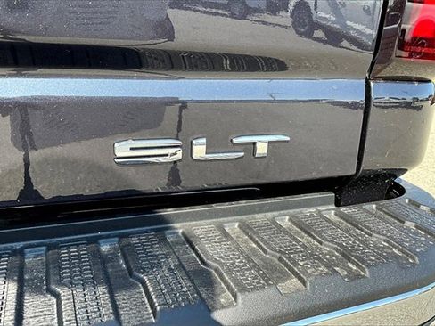 New 2025 GMC Sierra 2500 SLT w/ SLT Convenience Package image 9