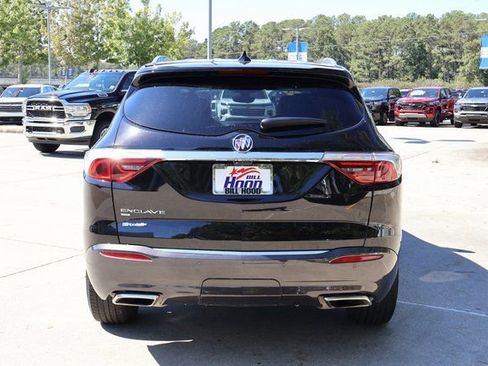 Certified 2024 Buick Enclave Premium image 20