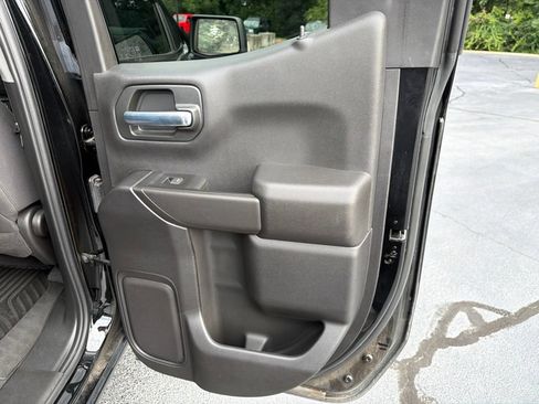 Used 2025 Chevrolet Silverado 1500 Custom RWD image 22