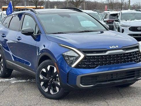 Used 2023 Kia Sportage X-Line w/ X-Line Premium Package image 2