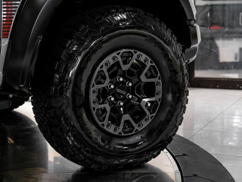 Used 2024 Ford F150 Raptor w/ Equipment Group 803A Raptor R AWD/4WD image 81