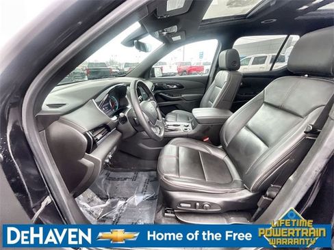 Used 2023 Chevrolet Traverse RS AWD/4WD image 19