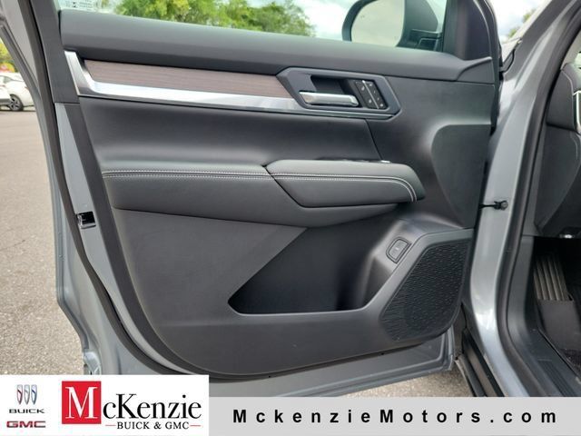 New 2027 GMC Terrain Denali w/ LPO, Black Badging Package AWD/4WD image 8