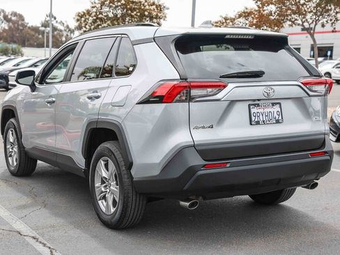 Certified 2025 Toyota RAV4 XLE FWD image 20