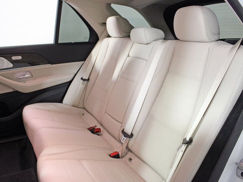 Certified 2026 Mercedes-Benz GLE 450 4MATIC image 29