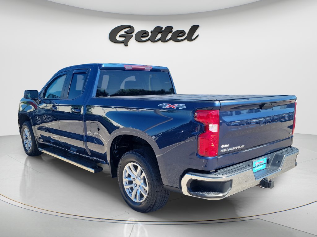 Used 2022 Chevrolet Silverado 1500 LT AWD/4WD image 7