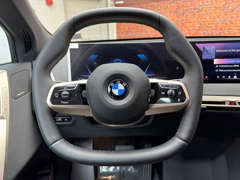 New 2026 BMW iX xDrive60 w/ Premium Package image 14