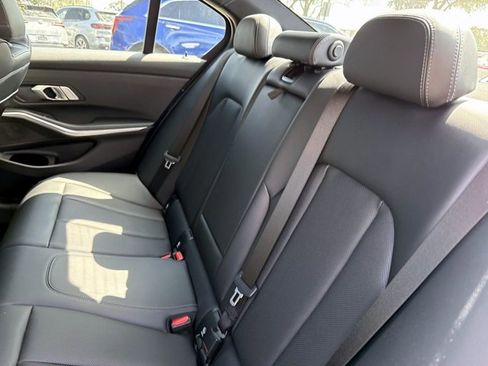 Used 2023 BMW 330i xDrive Sedan AWD/4WD image 13