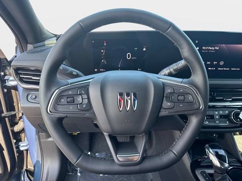 New 2026 Buick Envista Sport Touring w/ Convenience I Package FWD image 27