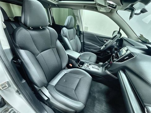 Used 2022 Subaru Forester Premium image 28