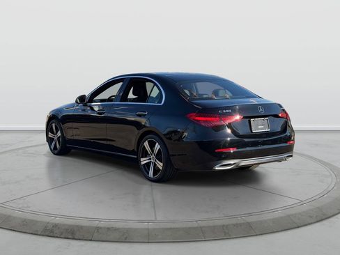 Used 2025 Mercedes-Benz C 300 4MATIC Sedan image 5