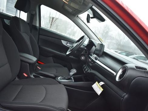 Certified 2024 Kia Forte LXS image 12