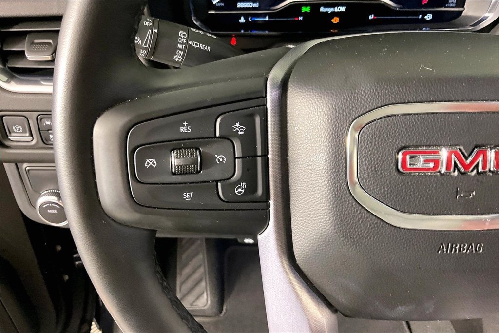 Used 2023 GMC Yukon SLT w/ SLT Premium Package RWD image 10