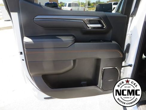 Used 2025 GMC Sierra 1500 AT4 AWD/4WD image 41