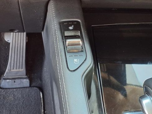 Used 2021 Kia Telluride EX w/ EX Premium Package image 9