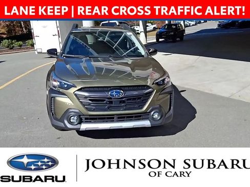 Used 2023 Subaru Outback Limited image 3