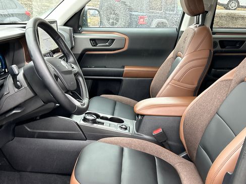 Certified 2025 Ford Bronco Sport Outer Banks w/ Outer Banks Tech Package+ image 10