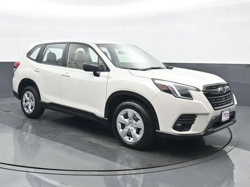 Used 2022 Subaru Forester image 9
