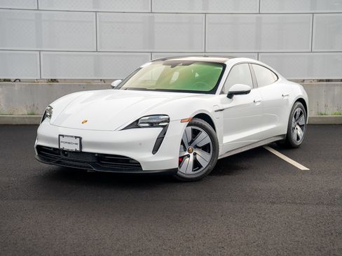 Used 2021 Porsche Taycan 4S image 1