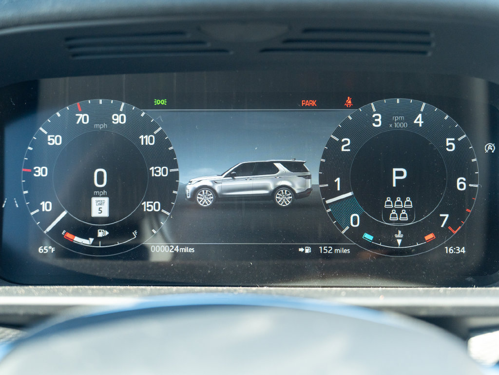 New 2026 Land Rover Discovery Dynamic SE AWD/4WD image 13