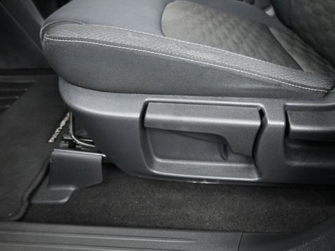 Certified 2024 Nissan Pathfinder S image 11