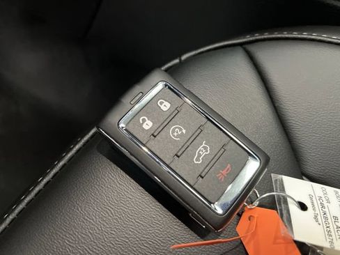 New 2025 Jeep Grand Cherokee L Limited image 28