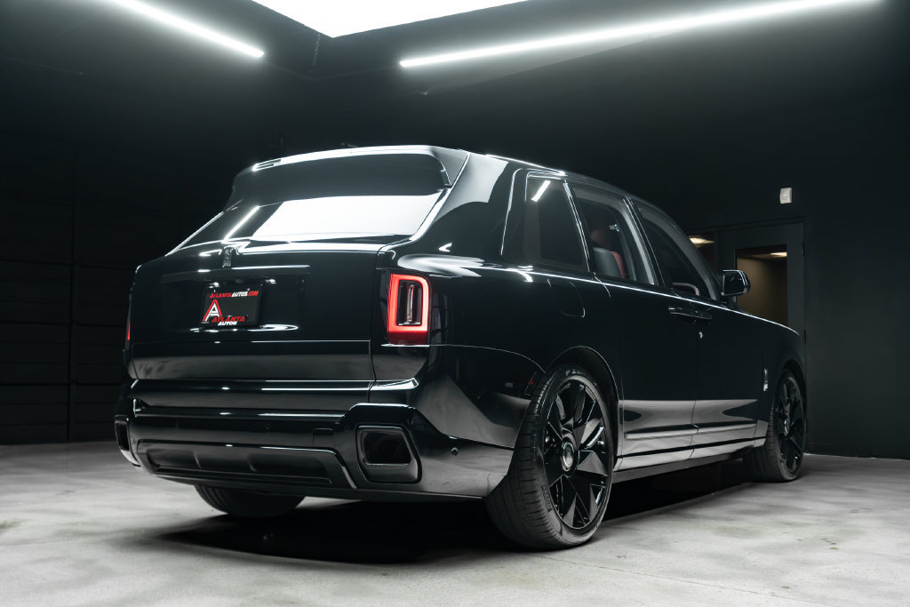 Used 2026 Rolls-Royce Cullinan AWD/4WD image 15