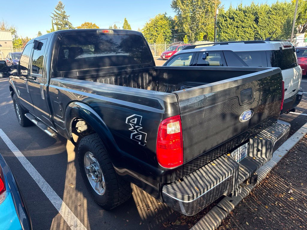 Used 2015 Ford F250 XLT w/ XLT Interior Package AWD/4WD image 2