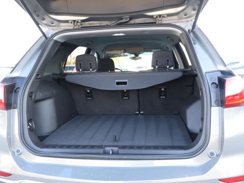 Used 2019 Chevrolet Equinox LT image 20
